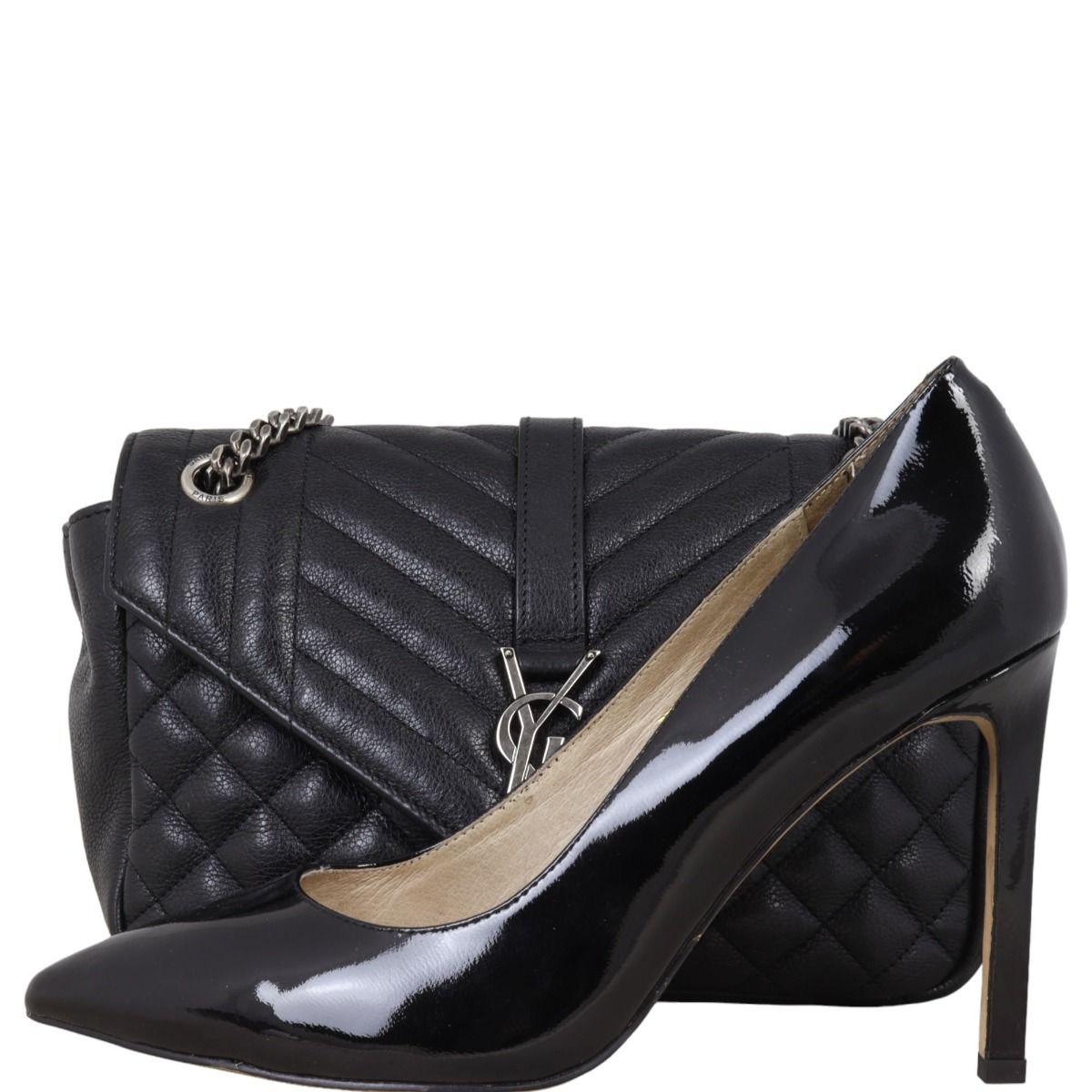 Saint Laurent Classic Medium Tri Quilt Soft Envelope