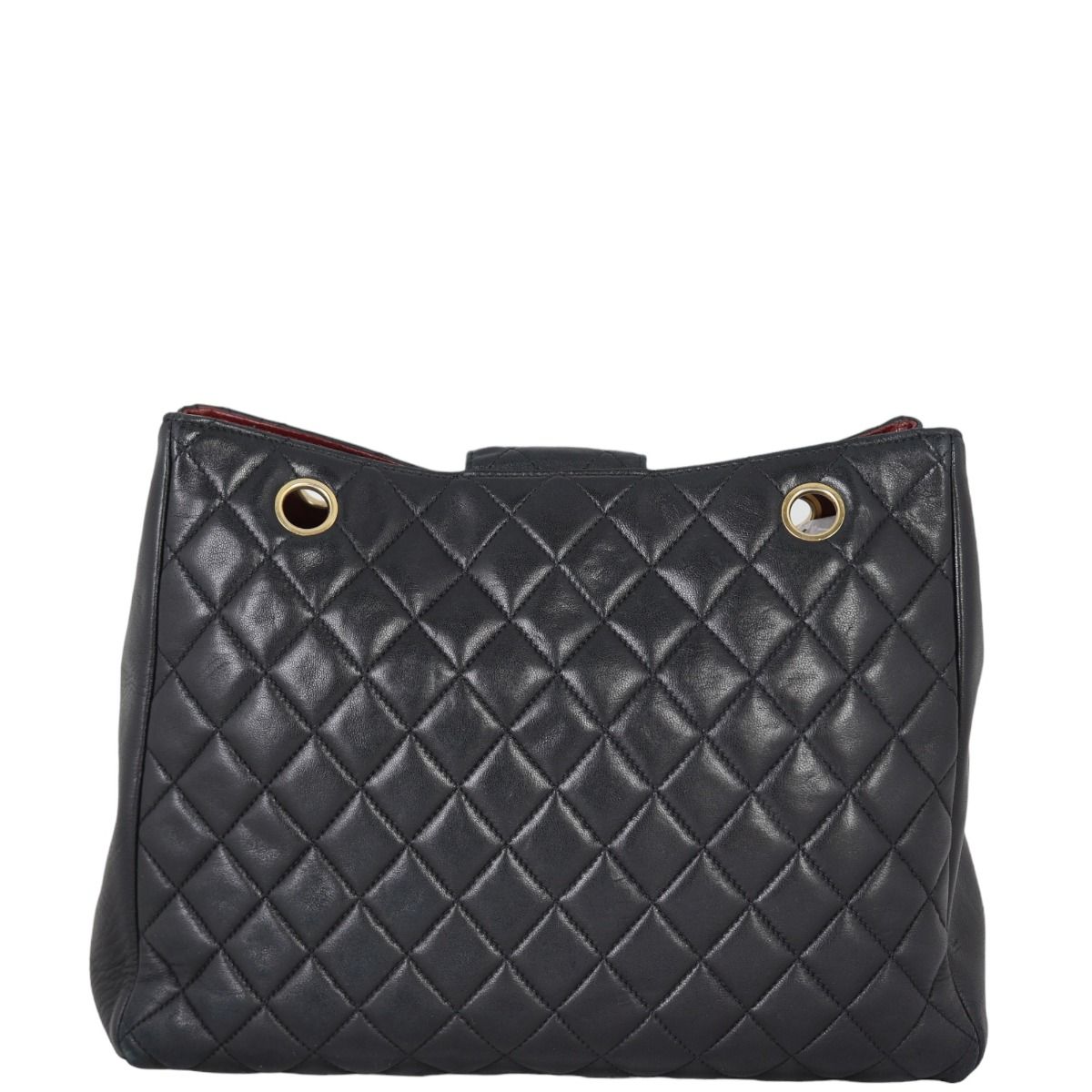 Chanel black quilted tote 2025