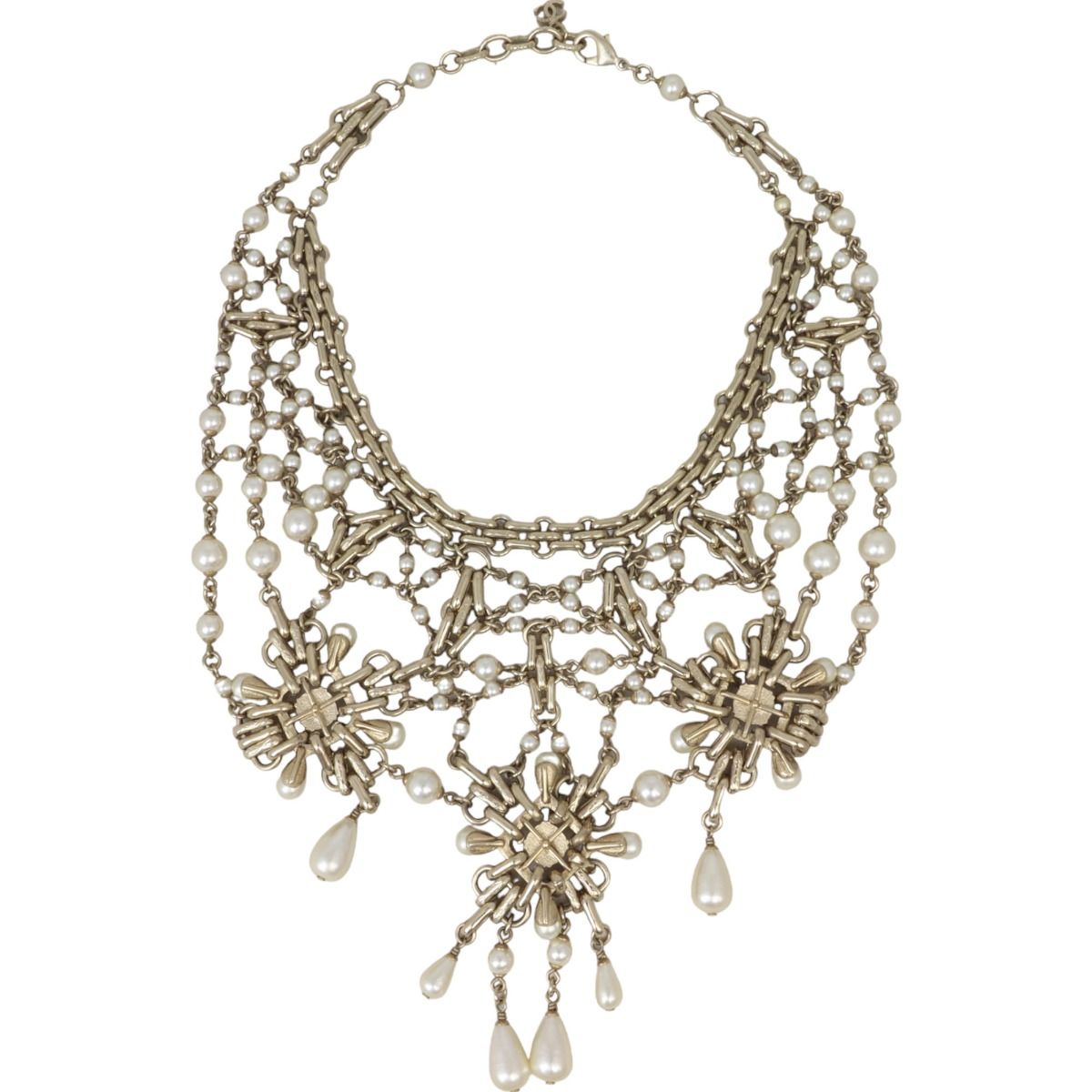 Chanel clearance statement necklace