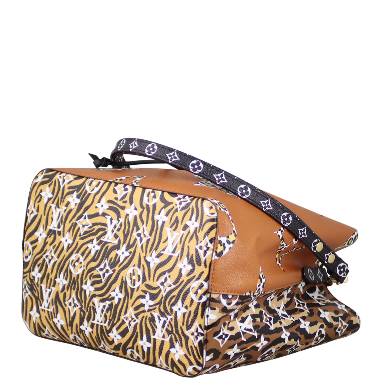 Louis vuitton jungle bag price outlet