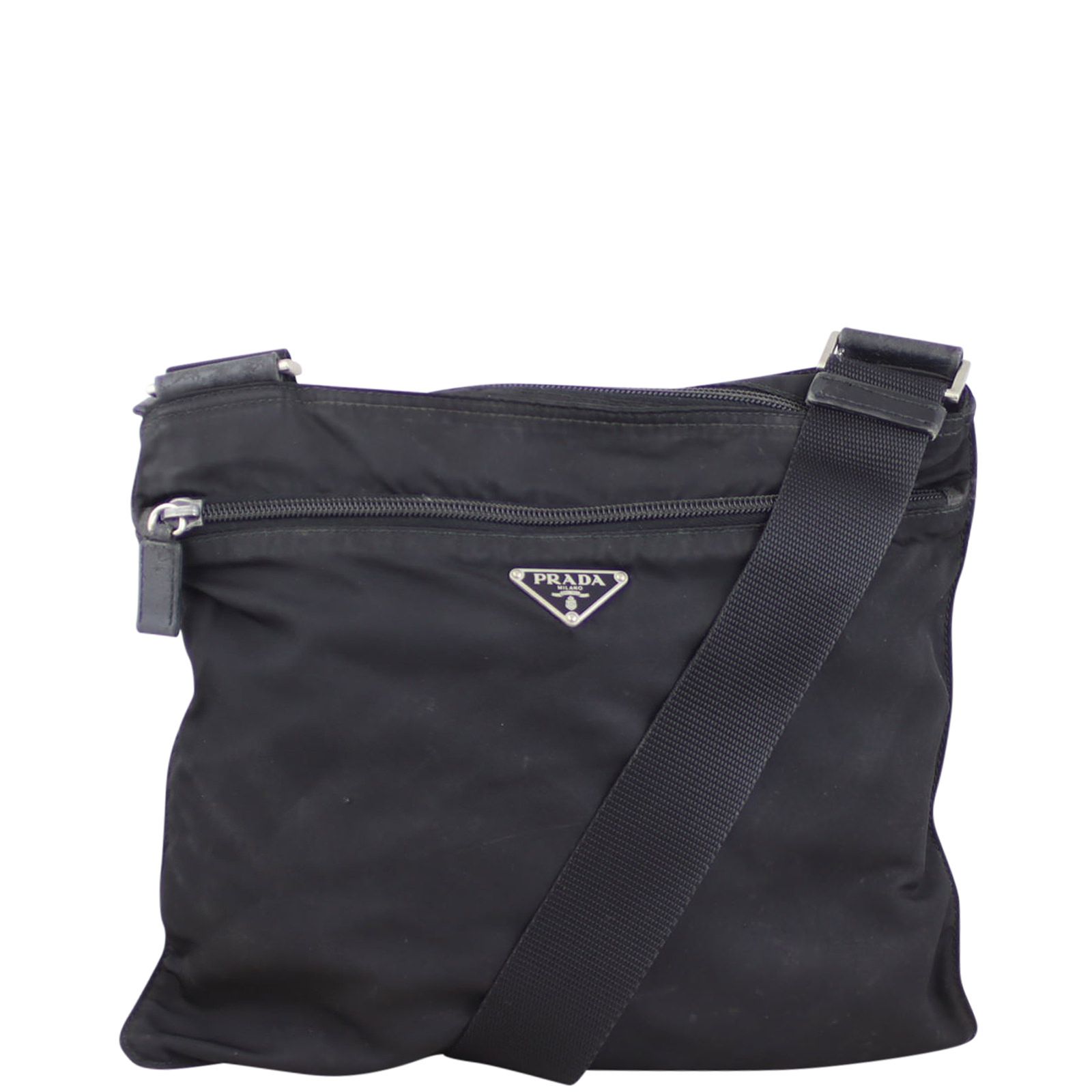 Prada tessuto nylon messenger bag hotsell