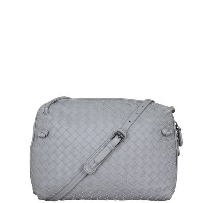 Bottega Veneta Intrecciato Nodini Crossbody Front With Strap