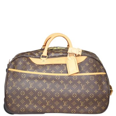 Lv monogram travel bag top