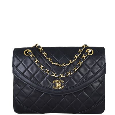 Chanel Vintage CC Flap Bag Front With Chain