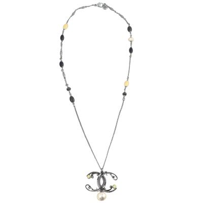 Chanel CC Pendant Bead Necklace Full