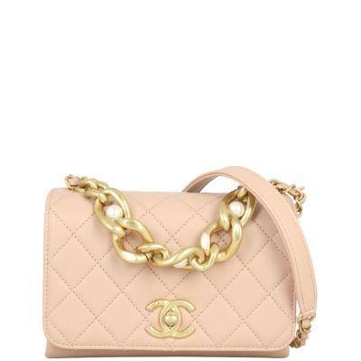 Chanel bag with pearl chain sale